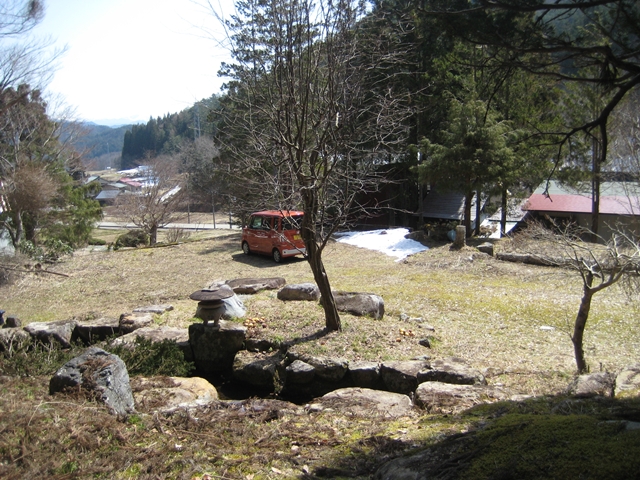 �R�a�s���Y�b�y�n�b���{���F�Í]