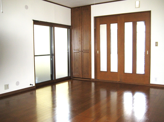 1F LDK 13.5�� �k������