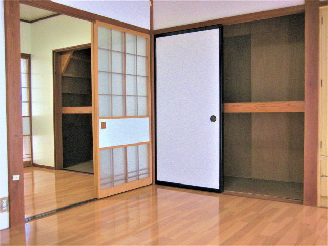 1F �삩��B�e